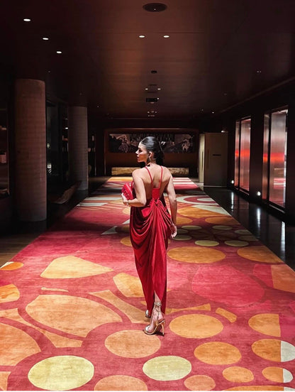 Closet Deluxe - Ruched Midi Dress