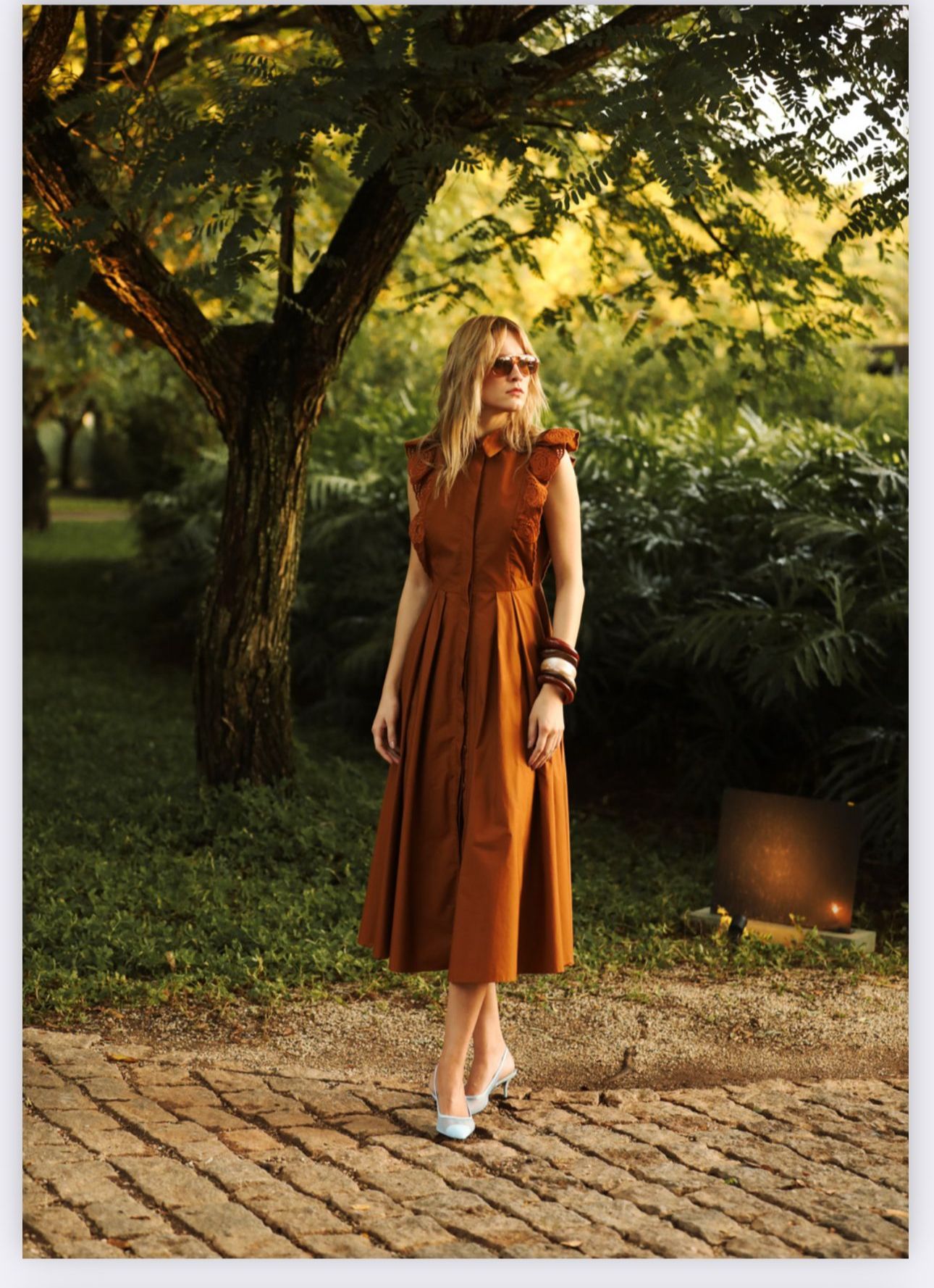 Closet Deluxe - Embroidered Midi Dress