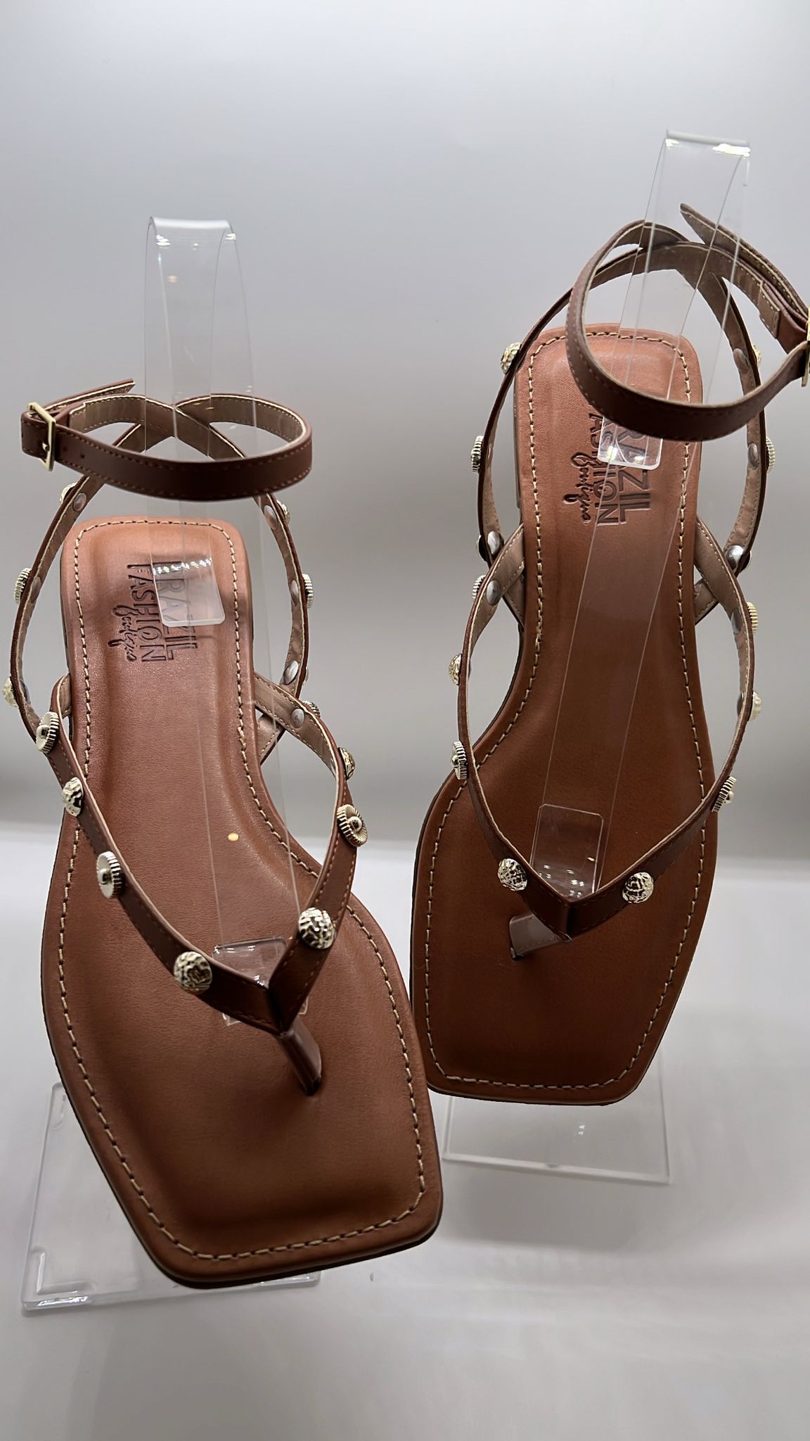 Bfb - Brown Flat Sandals w/ Rivets