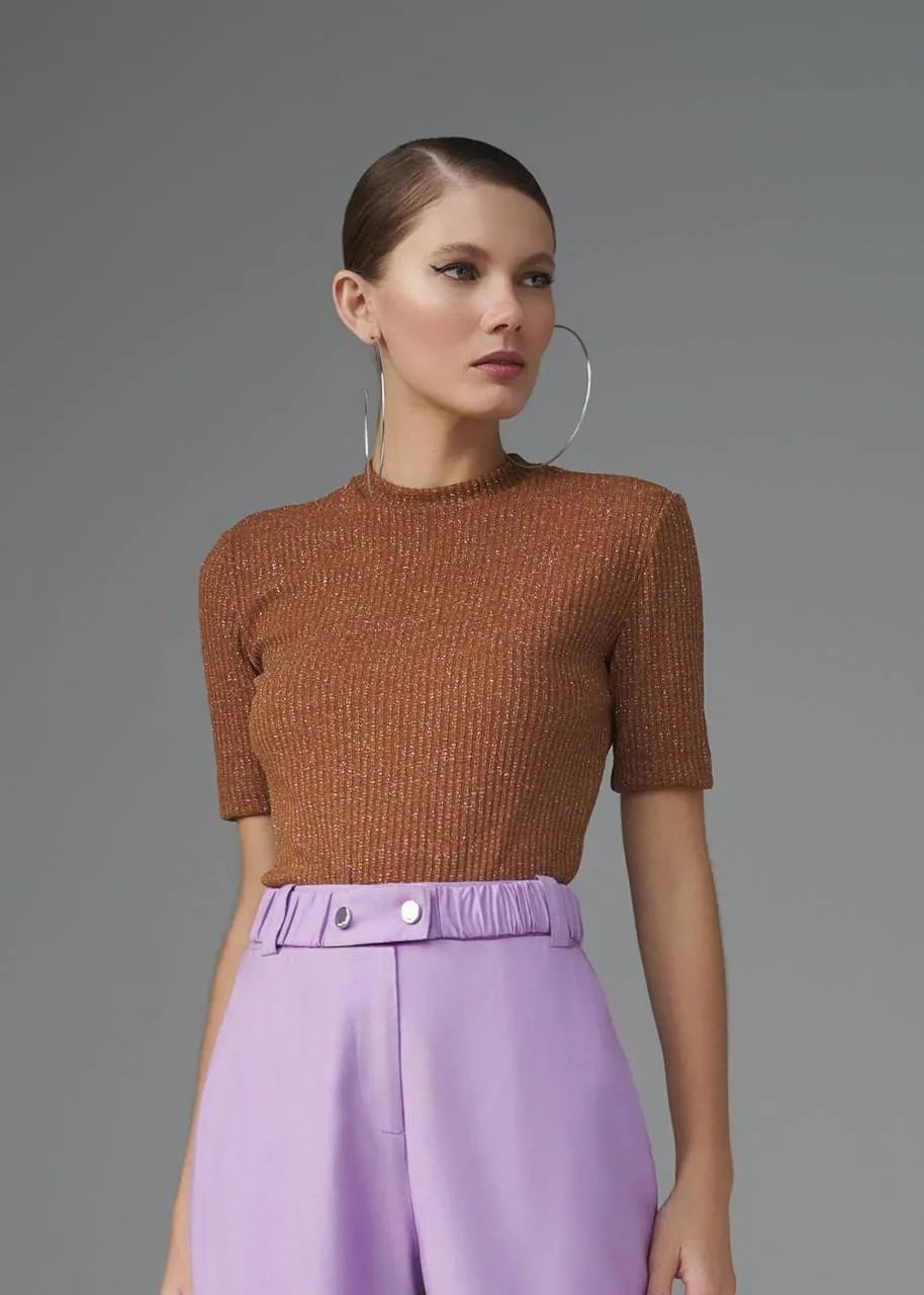 Lore - Metallic Ribbed Blouse