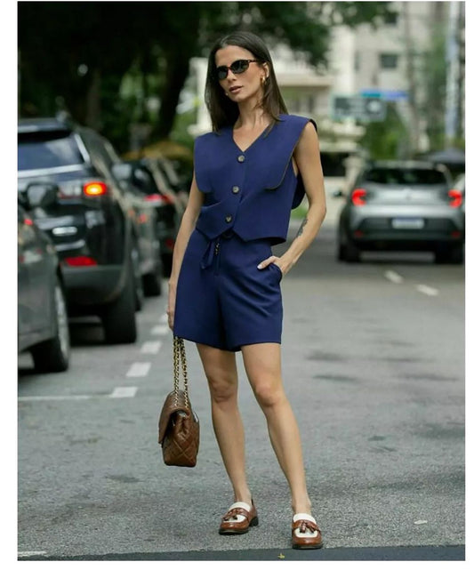 Karmani - Pleated Detail Vest Set