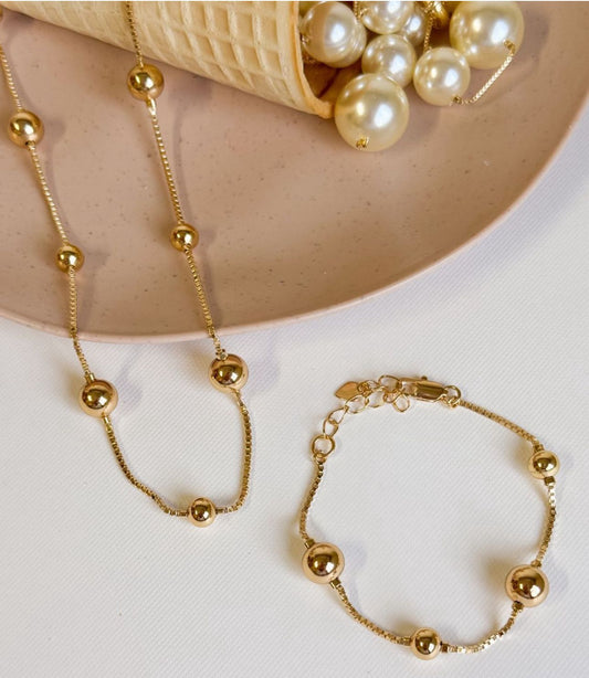 Nuria - Bracelet and Chain Set Polka Dots
