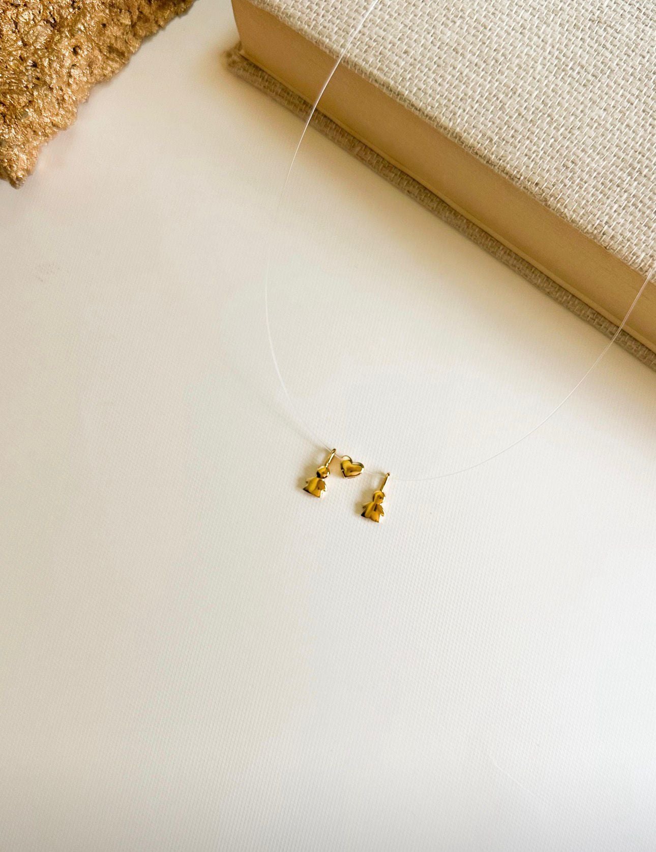 Nuria - Delicate Children's Pendant