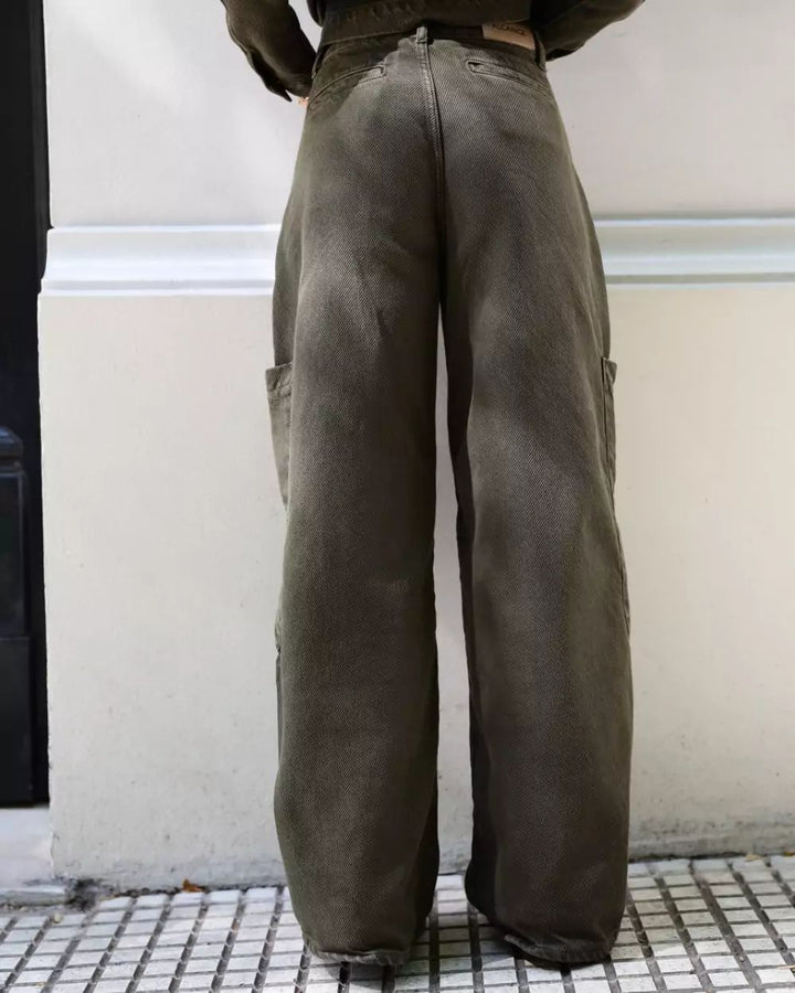 Alcance Jeans - Calça Cargo de Veludo Cotelê