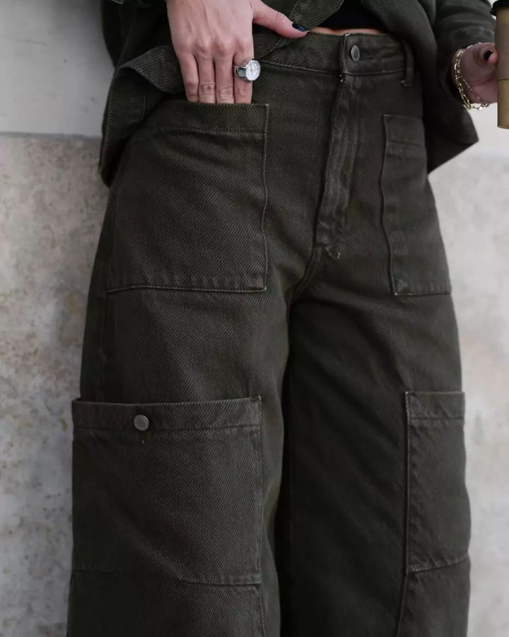 Alcance Jeans - Calça Cargo de Veludo Cotelê