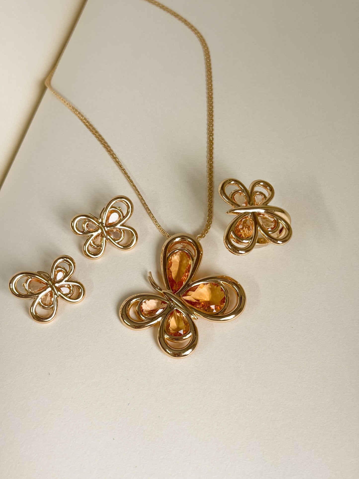 Nuria - Butterfly Earring Ring Necklace Set