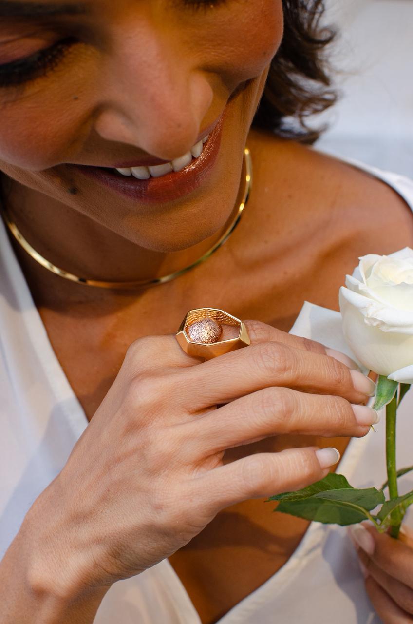Nuria - Beveled Earring Ring Set Silver Core