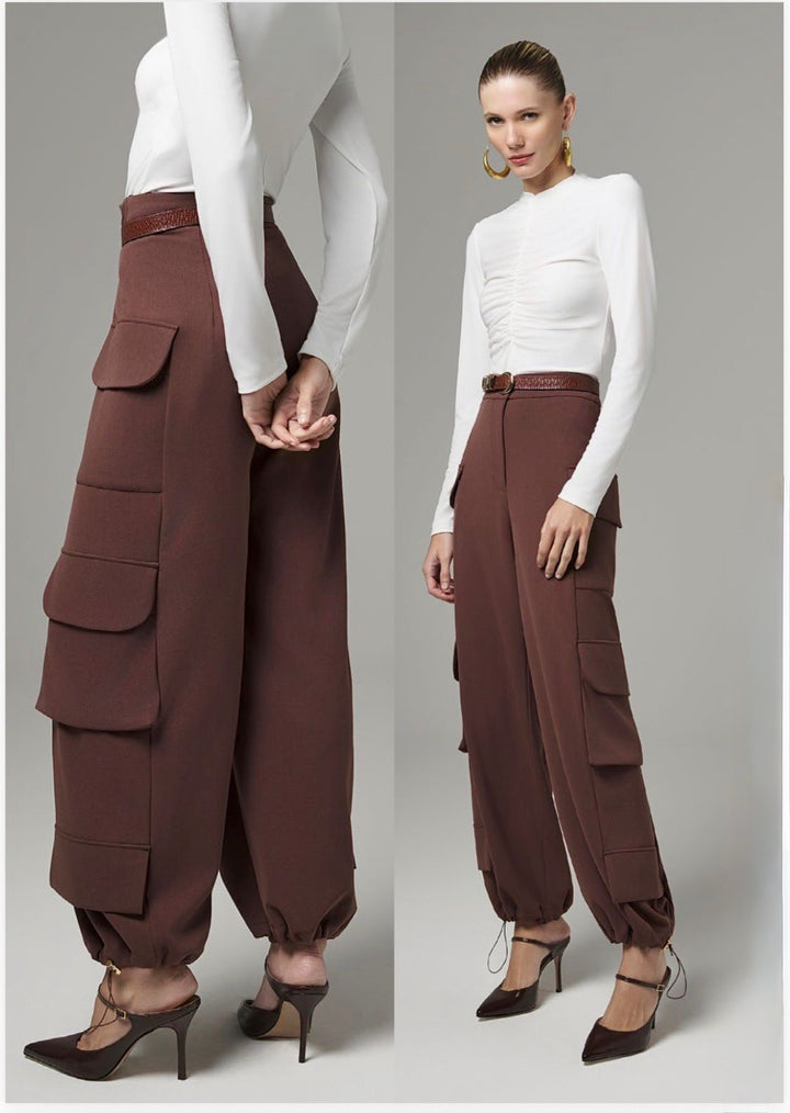 Lore - Blusa de Gola Alta Franzida