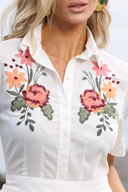 Contra Sensura - Style Embroidered Chemise