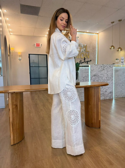 Kohde - Embroidered Linen Set