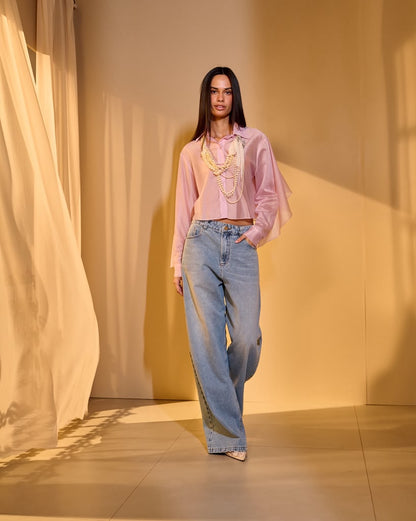 Bfly - Cropped Shirt Back Detail