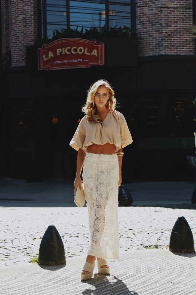 Bfly - Balloon Neckline Blouse