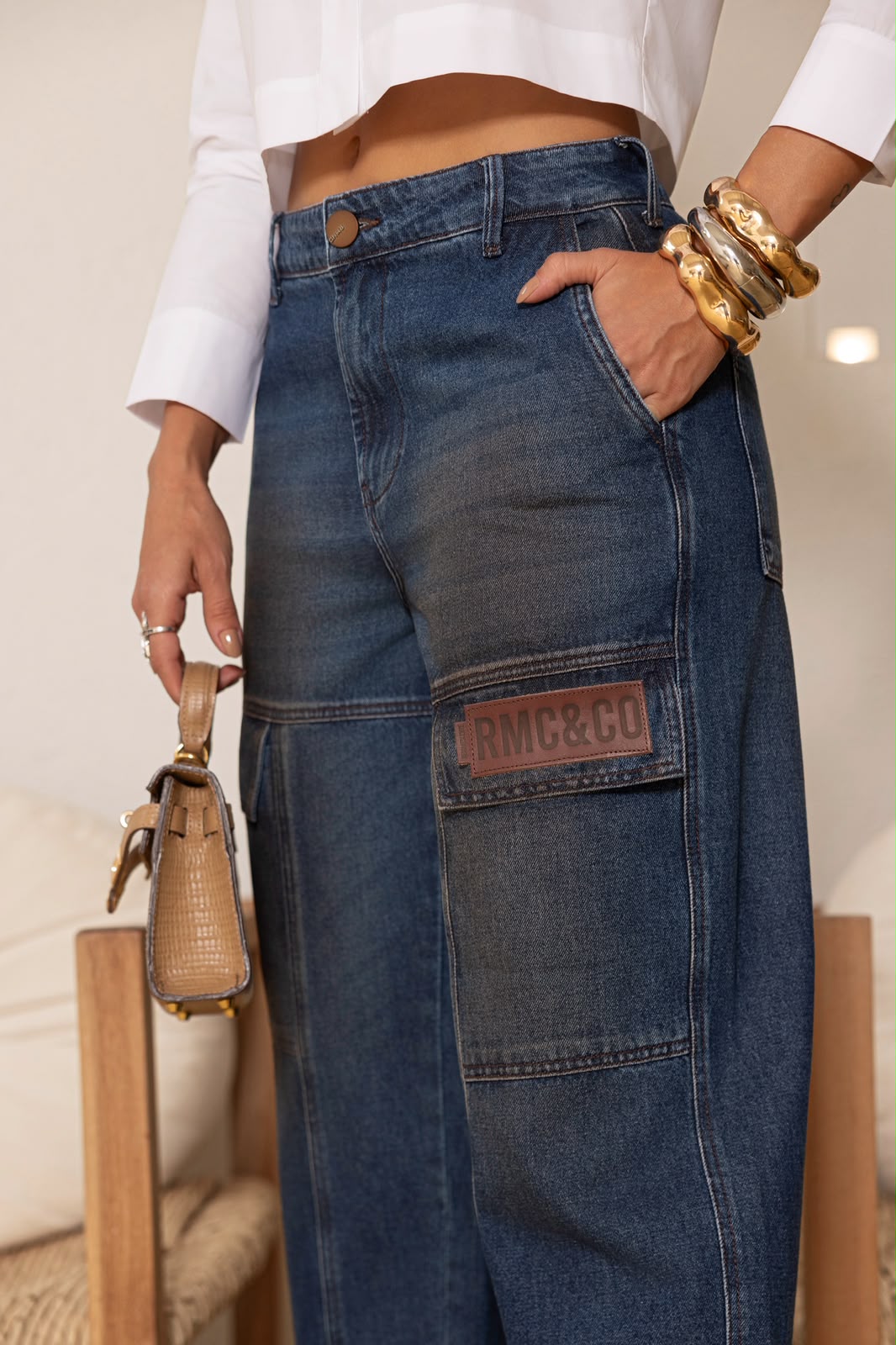Remanescente - Barrel Jeans Pocket Detail