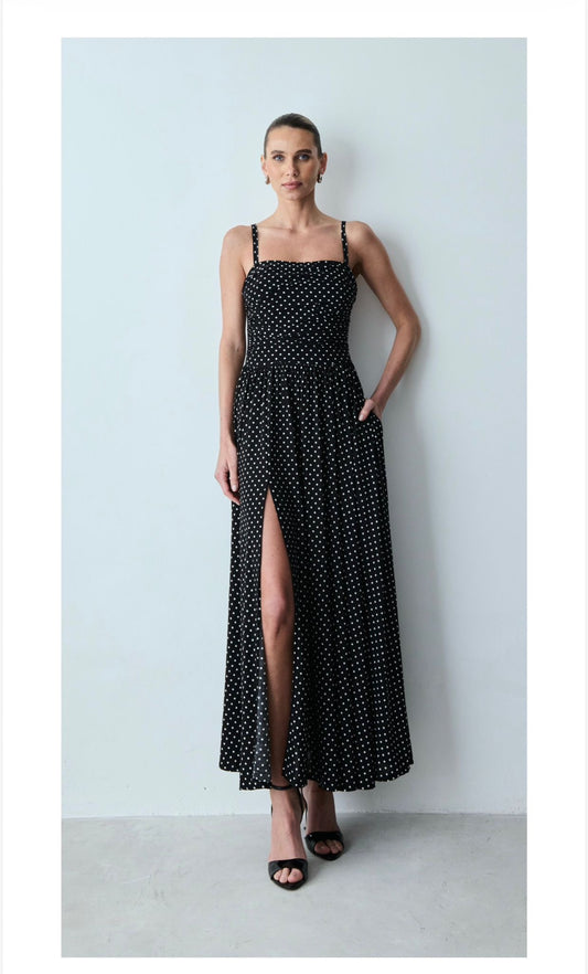 Zen Oficial - Pocka-Dot Dress With Slit