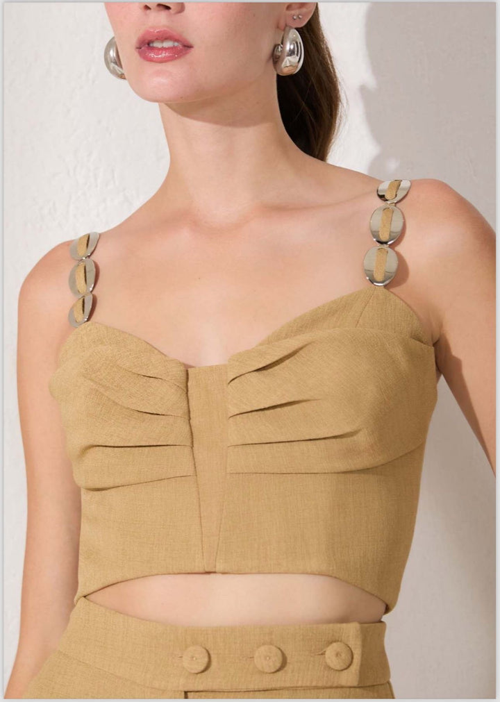 Lore - Conjunto com Blusa Cropped e Calça Pantalona em Linho