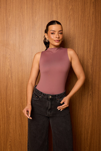 Paylot - Diva Turtleneck Tank Top Body