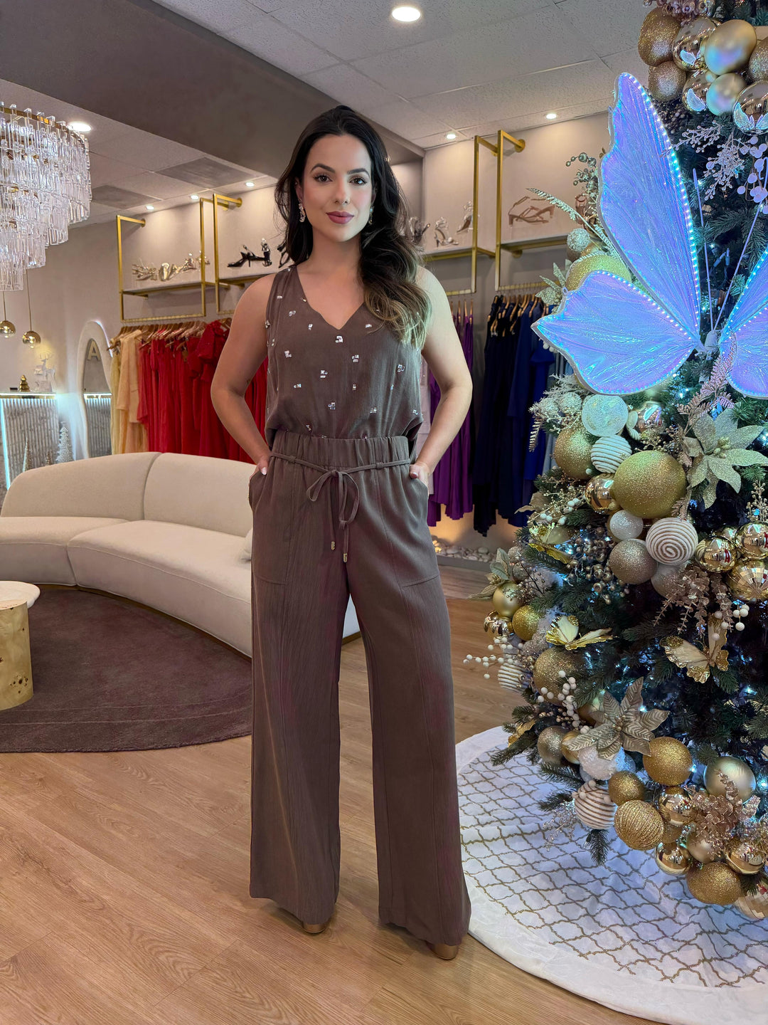 Caos - Conjunto de Blusa com Fenda e Aplicações Brilhantes