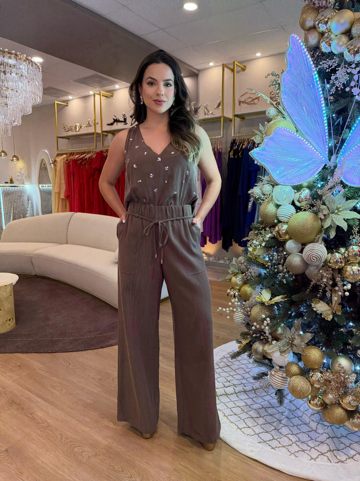 Caos - Conjunto de Blusa com Fenda e Aplicações Brilhantes