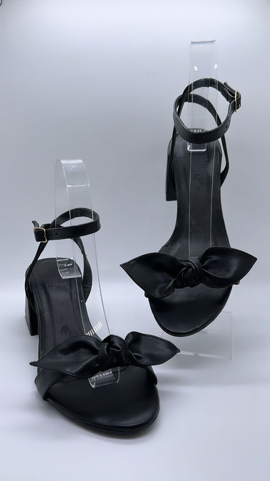 Bfb - Black Thick Heel Sandal